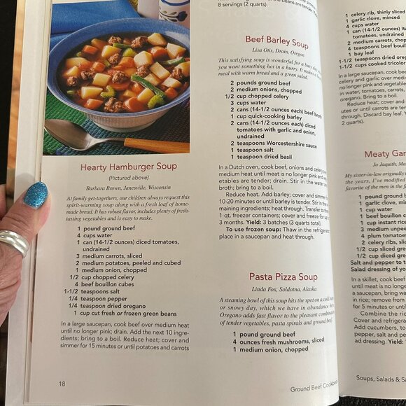 Taste of Home Ground Beef & Best of Country Casseroles Cookbooks Reiman Media - Picture 15 of 16